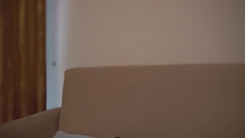 Snapshot of _lovelyen chatting on 10.27.25 Alice online show from 10.27.25