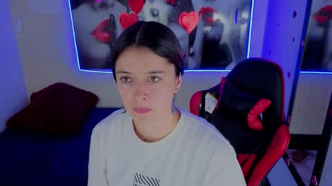 Lucia online show from 02.25.26