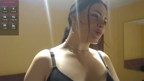 Snapshot of _luisa_smith chatting on 09.16.25 luisa smith online show from 09.16.25