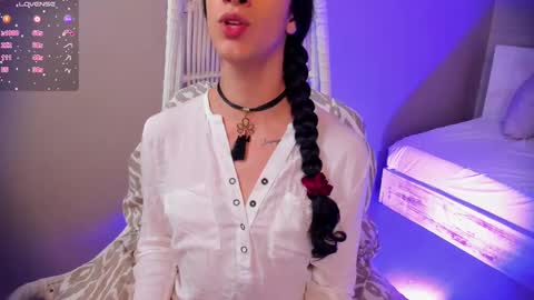  Luna  online show from 02.28.25