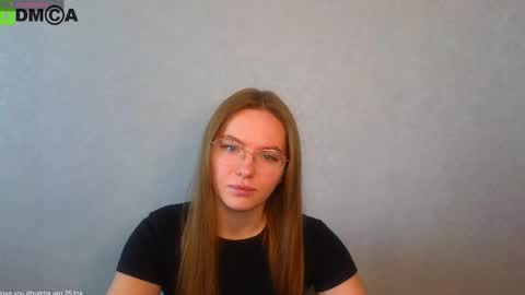 Welcome guys  Pleasure to see you all here  My name is Lysafeta and MichaelaTip menu is active Private is open  online show from 02.19.25