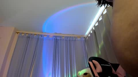 Snapshot of _maaiiaa_ chatting on 02.22.26 Maia online show from 02.22.26