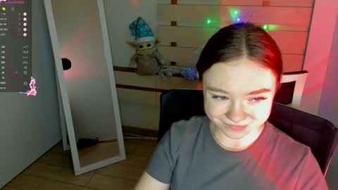 Snapshot of _margoqueen_ chatting on 01.11.25 Margo online show from 01.11.25