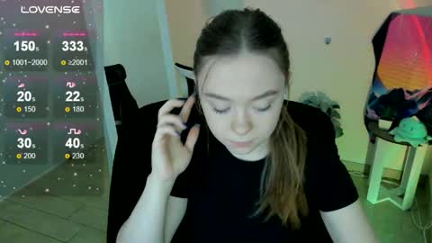 Snapshot of _margoqueen_ chatting on 09.26.25 Margo online show from 09.26.25