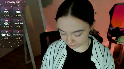 Snapshot of _margoqueen_ chatting on 10.02.25 Margo online show from 10.02.25
