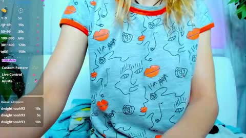 Scarlett online show from 01.30.25