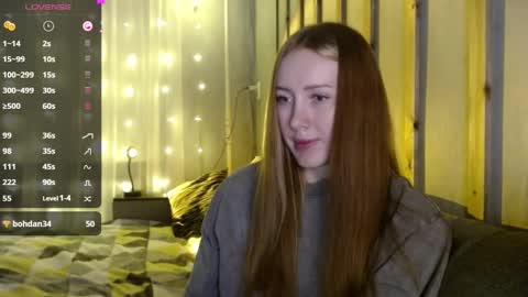 Snapshot of _marianne_ chatting on 12.24.24 online show from 12.24.24