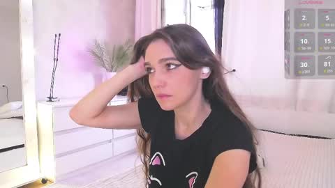 Mari online show from 04.26.26