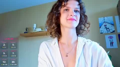 Snapshot of _masterpiece__ chatting on 07.13.26 Sophia online show from 07.13.26
