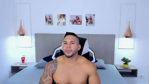 _matthew_santos_ online show from 05.10.26