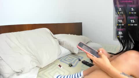 Snapshot of _megganjobs chatting on 02.18.26 Juli online show from 02.18.26