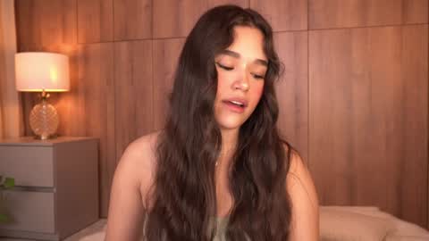 Snapshot of _meghan_gomez1_ chatting on 11.21.25 online show from 11.21.25