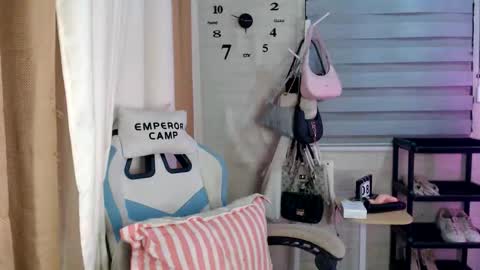 Melly online show from 05.08.26