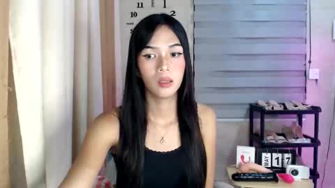 Melly online show from 05.18.26