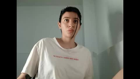 Snapshot of _mia_foster1 chatting on 02.16.25 Mia-foster online show from 02.16.25