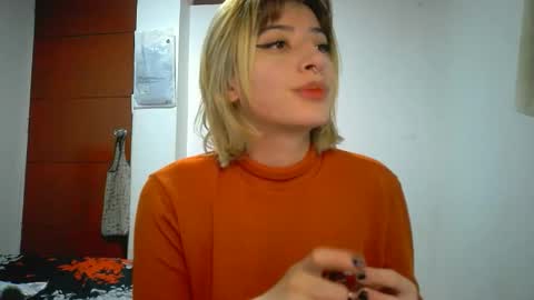 Mia-foster online show from 04.17.26