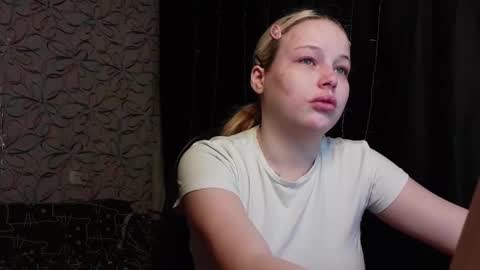 Snapshot of _mia_mason_ chatting on 02.16.25 Mia Mason online show from 02.16.25