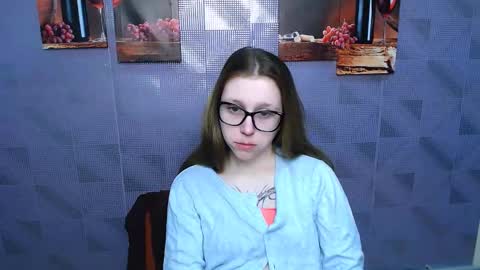 Snapshot of _miraterri_ chatting on 02.26.25 Mira online show from 02.26.25