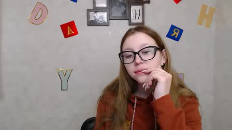 Snapshot of _miraterri_ chatting on 02.28.25 Mira online show from 02.28.25