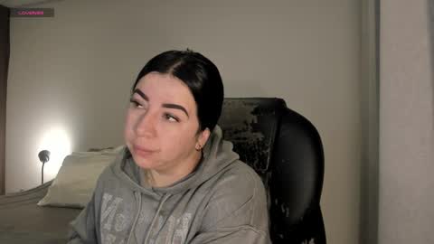 _miss_coco_ online show from 11.26.25