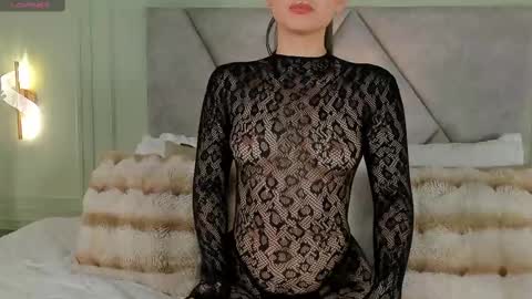 kimberley cruz online show from 10.02.25