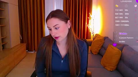 Snapshot of _miss_mia chatting on 11.26.25 Mia online show from 11.26.25