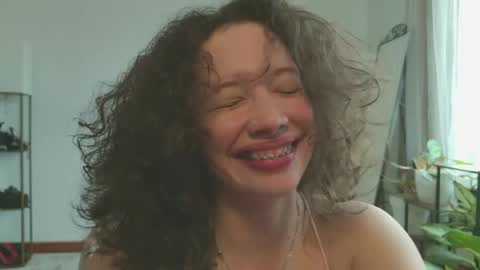 Mara Independent model online show from 06.05.26