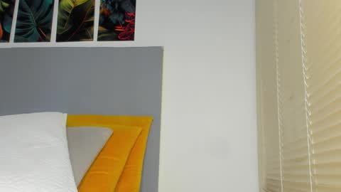 _molly_rosse_ online show from 01.17.26