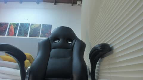 _molly_rosse_ online show from 04.08.26