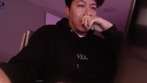 Snapshot of _mr_panda_ chatting on 02.15.25 Panda  online show from 02.15.25