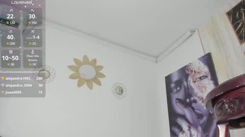 Snapshot of _naomi_fox chatting on 02.23.25 shantall online show from 02.23.25