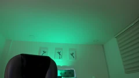 Natalie online show from 10.01.25