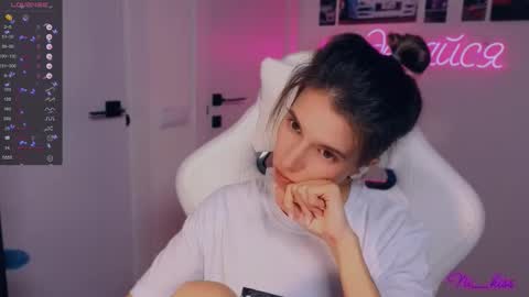 Nika online show from 09.26.25