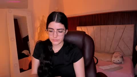 Niah  You can call me Ni or cutie haha online show from 04.15.26