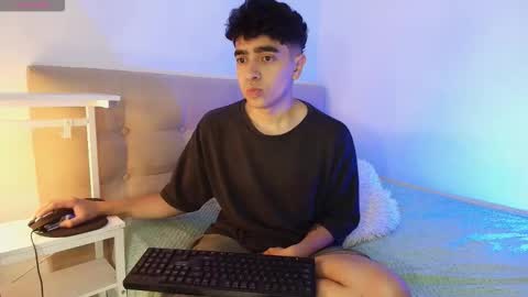 Nicolas online show from 10.26.25