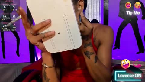 Nicky  Please help me with your thumbs up its importan online show from 02.05.26