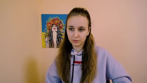 Snapshot of _nicole_new chatting on 01.12.25 Nica online show from 01.12.25