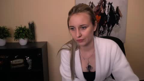 Nica online show from 04.29.26