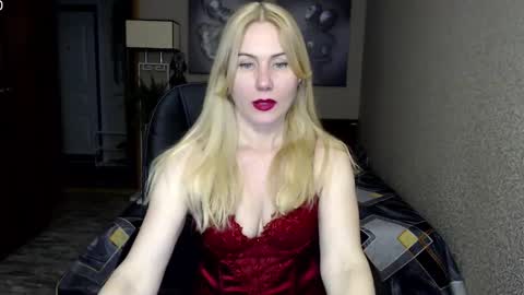 Donella    online show from 02.11.25