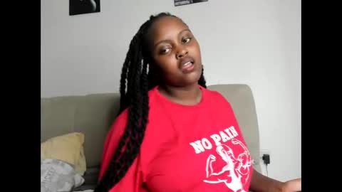 Snapshot of _nightnursee chatting on 02.04.26 belle online show from 02.04.26