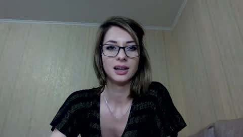 Snapshot of _number_1_ chatting on 01.05.25 Number 1 online show from 01.05.25