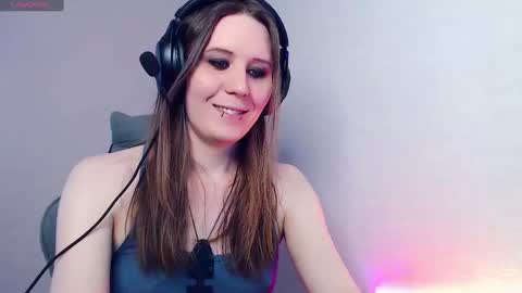 Tracy online show from 02.12.25