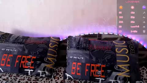 Snapshot of _pando4ka_ chatting on 09.27.25 pando4ka online show from 09.27.25