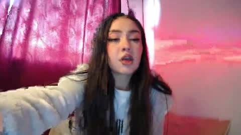 Paris online show from 04.02.26