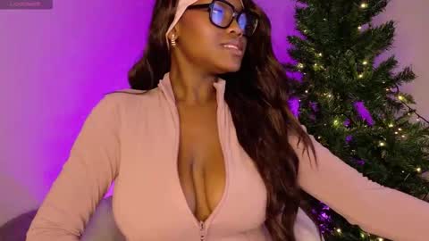 Paris online show from 11.30.25