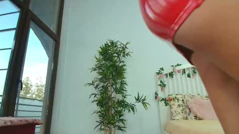 Snapshot of _parishill chatting on 09.13.25 Alisa online show from 09.13.25