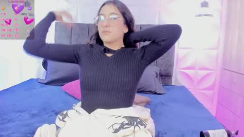 Pau online show from 01.07.26