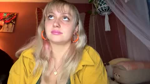 _peaceoutgirlscout_ online show from 11.03.25