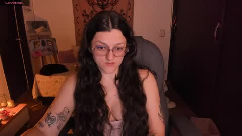 violeta ig  online show from 06.04.26