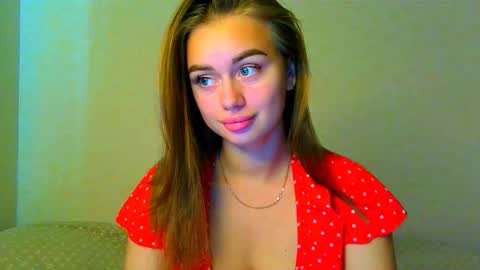 Snapshot of _peony_amazing1jess chatting on 10.06.25 Jasminefeelings online show from 10.06.25